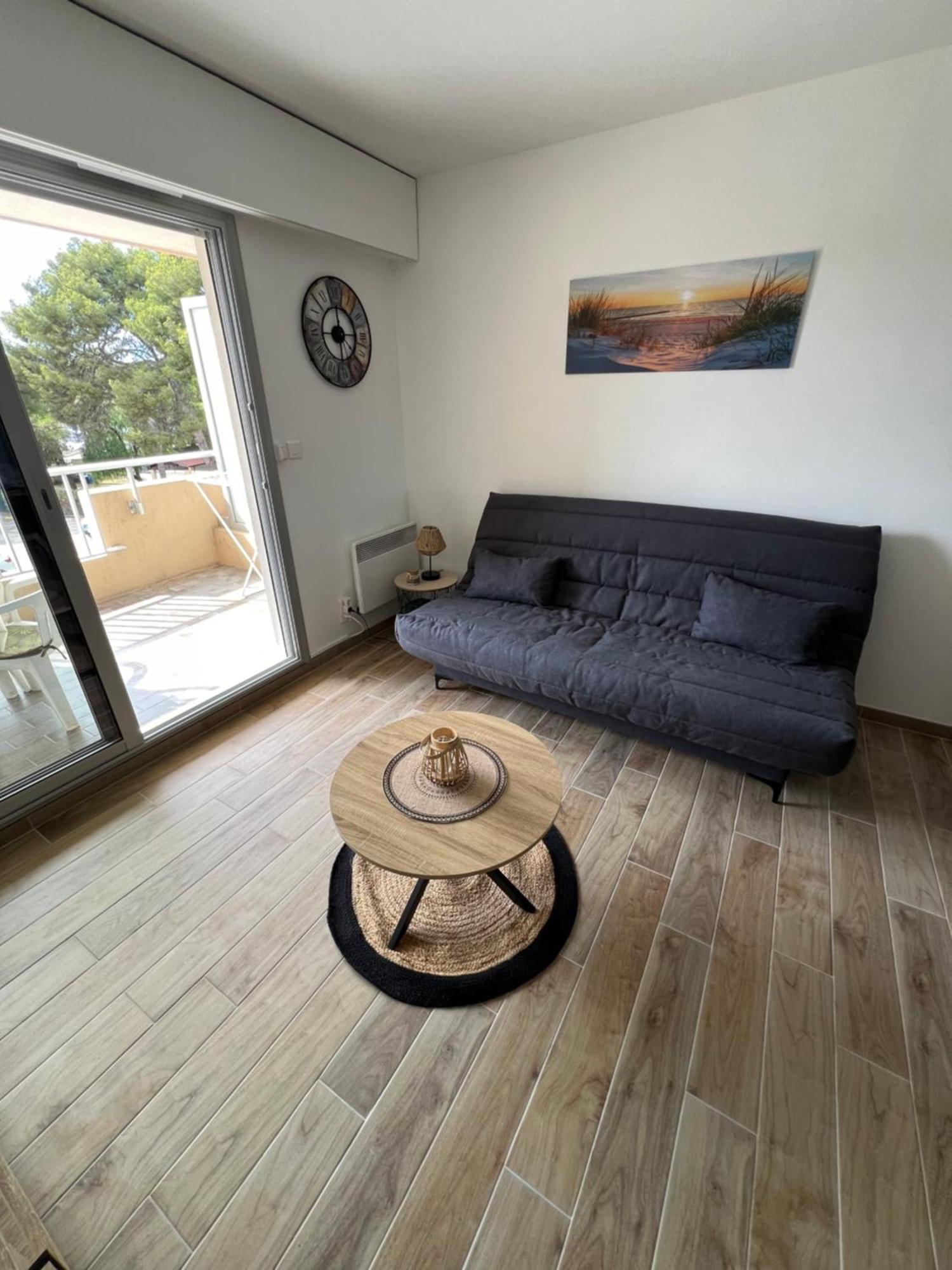 Port De Appartement